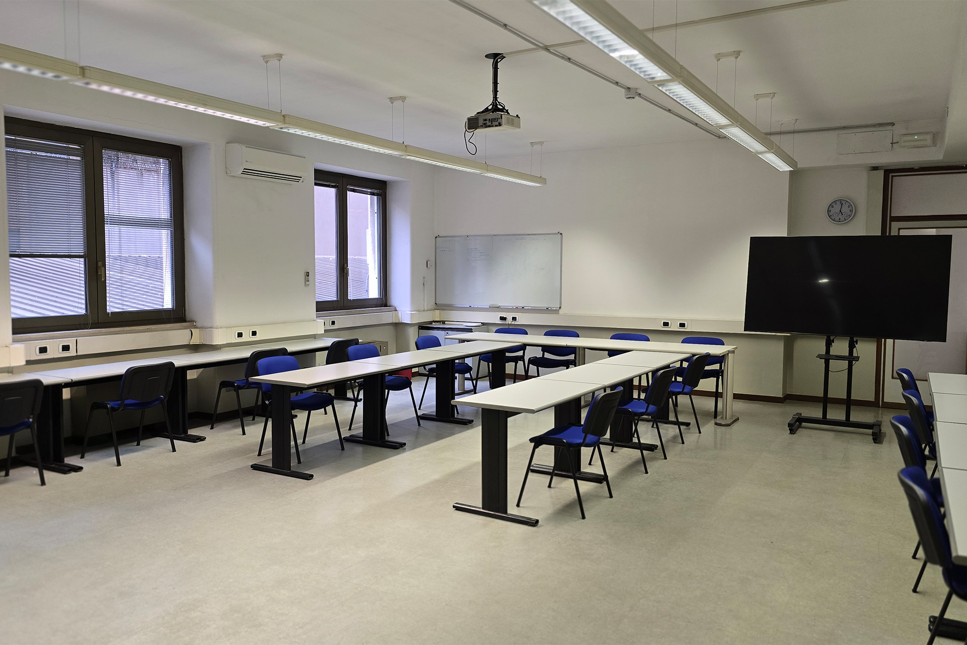 Aula B Centro Congressi FAST